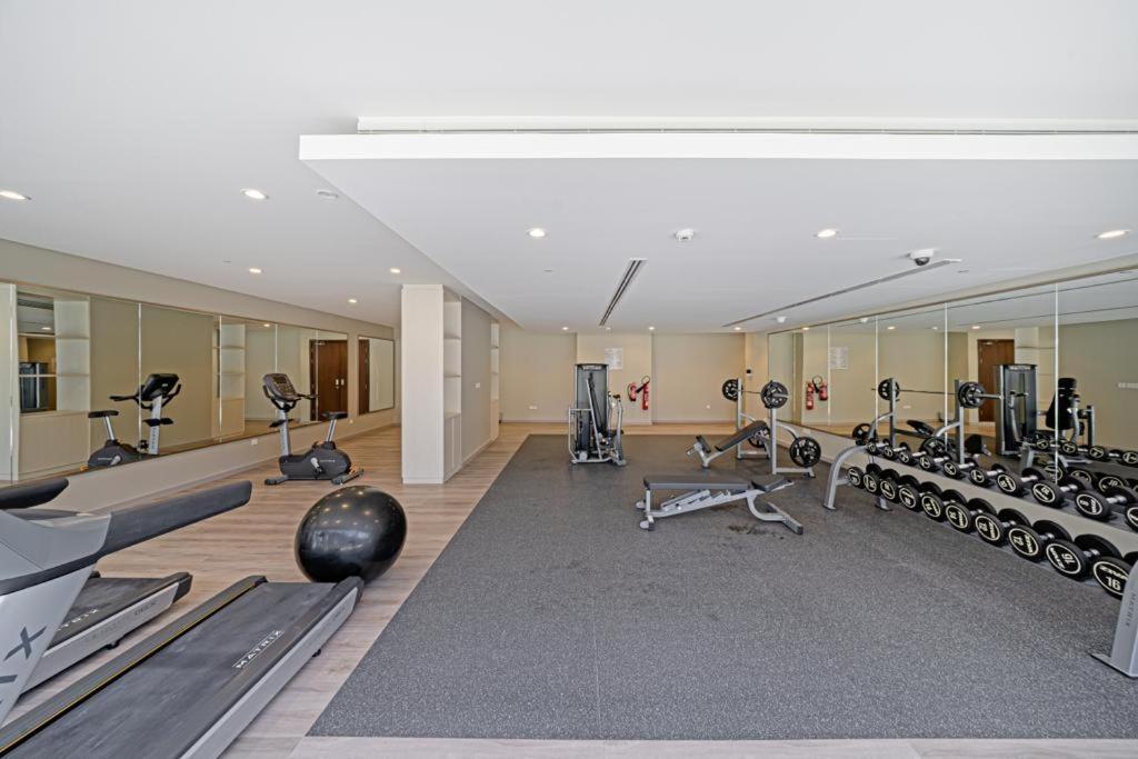 Alluring 1 Bd Apartment In Business Bay With Burj Khalifa View ดูไบ ภายนอก รูปภาพ